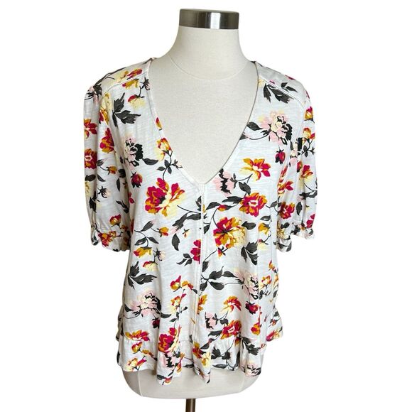 Lucky Brand Tops - Lucky Brand Top Size Medium White‎ Floral Short Sleeve V Neck Peasant Ruffle Hem